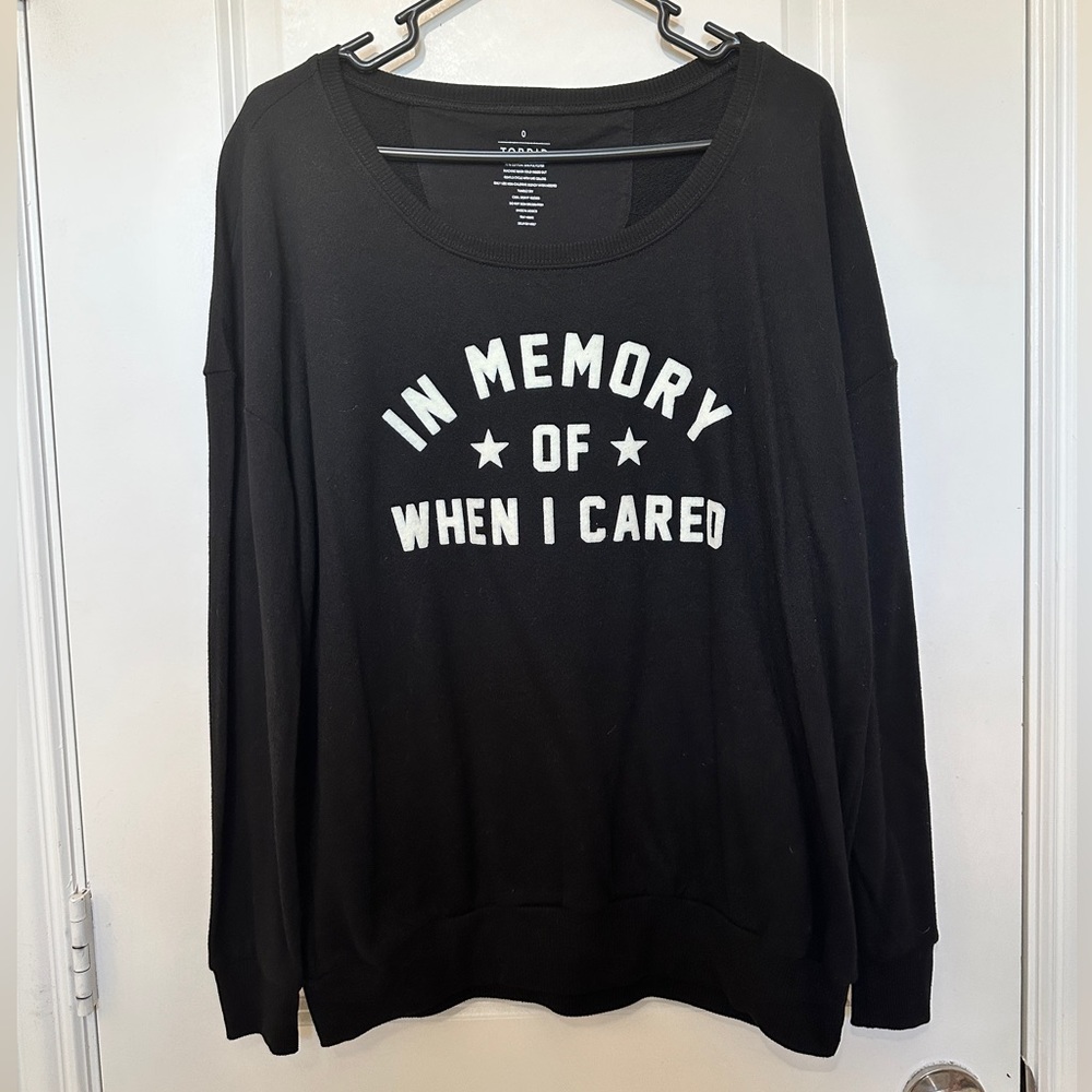 Torrid Graphic T-Shirt Long Sleeve Size L